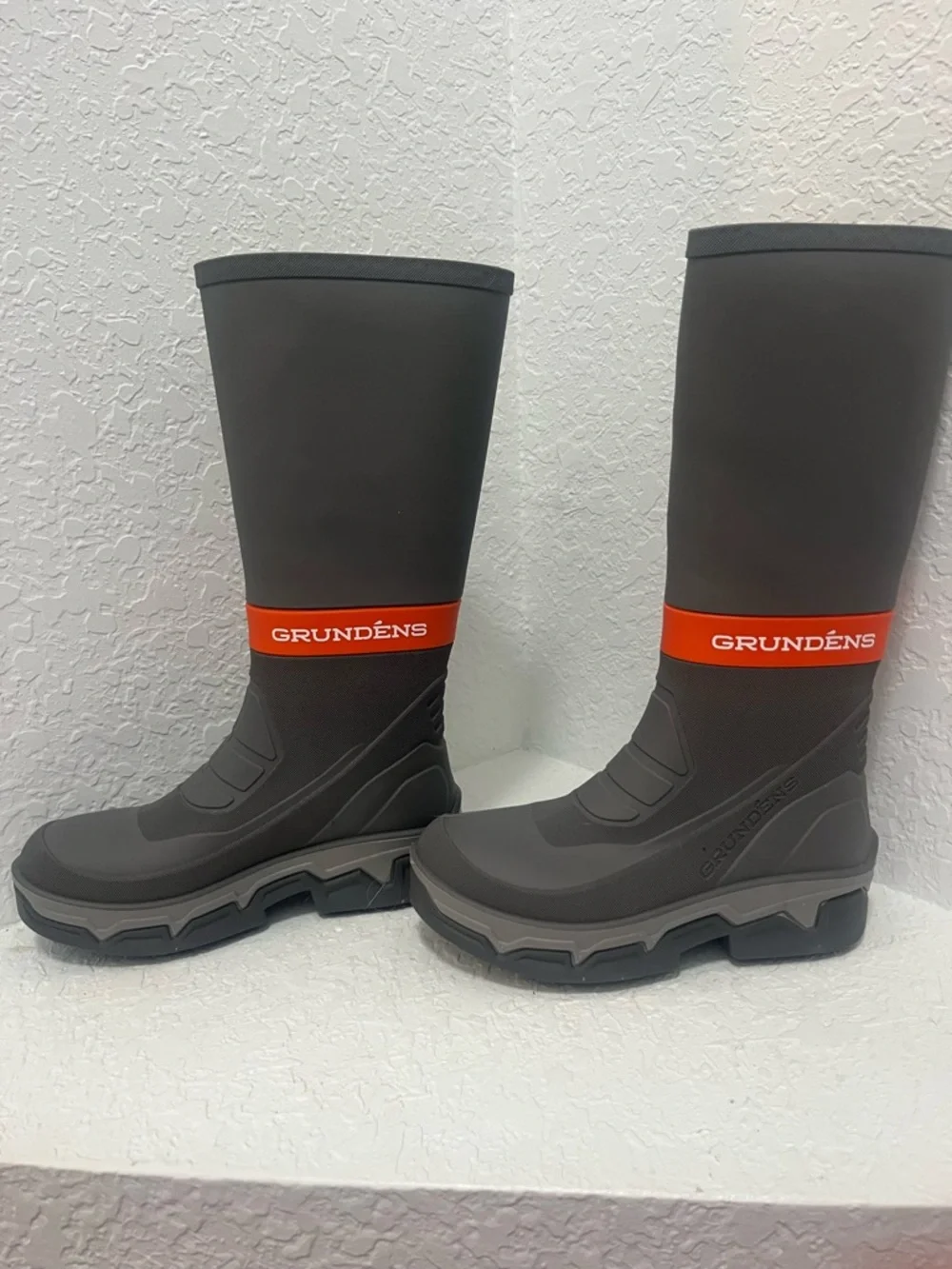 Deck-Boss Steel Grey and Orange Men's 15